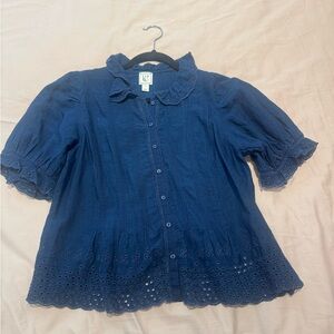 Gap Doen Blue Eyelet Button-Up Blouse